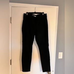 NWOT - Old Navy Black Jeggings